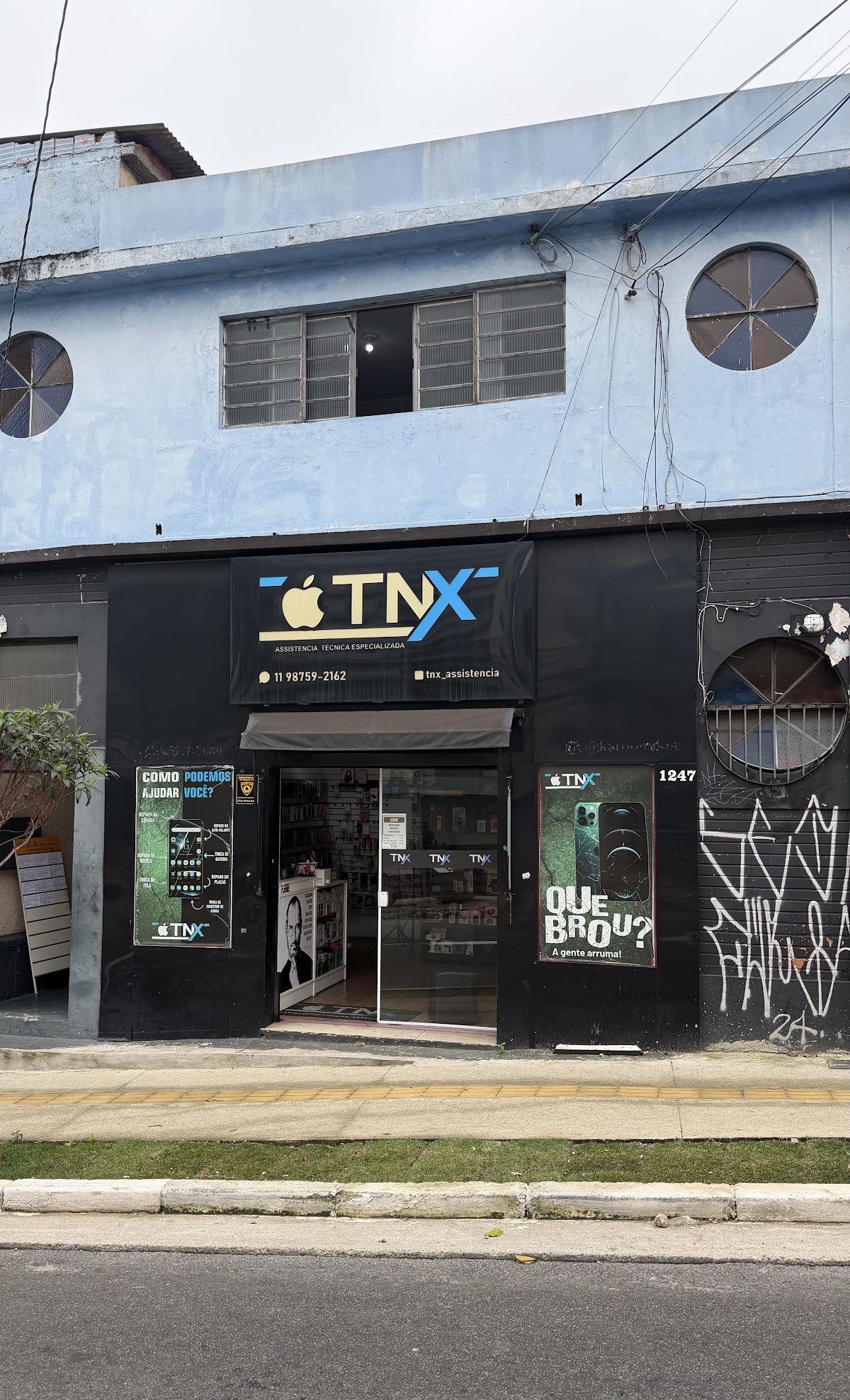 Fachada da TNX Assistência Técnica na Penha, Av. Amador Bueno da Veiga 1247